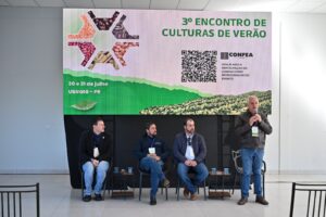 3º Encontro de Culturas de Verão reúne produtores e especialistas no município de Ubiratã